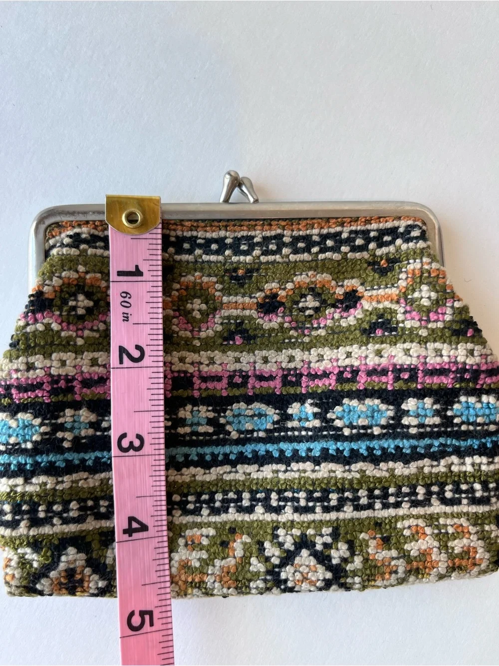 Vintage Kisslock Coin Purse Tapestry